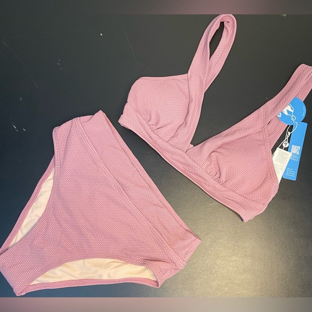 NWT dark pink/light purple ribbed v neck bikini